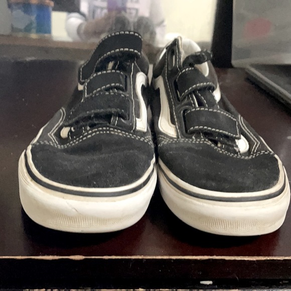 Vans boys six 5.5 - Picture 2 of 3